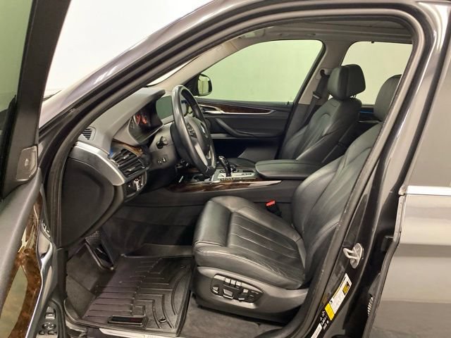 Used 2015 BMW X5 xDrive50i AWD/4WD image 9