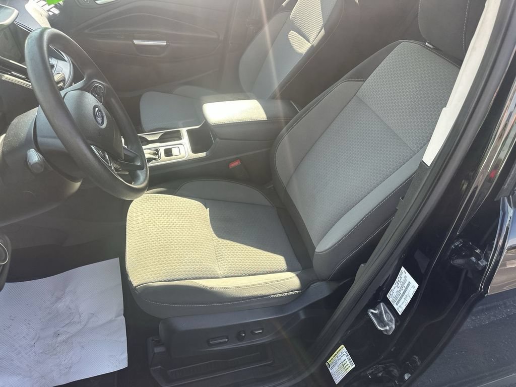 Used 2019 Ford Escape SE AWD/4WD image 17
