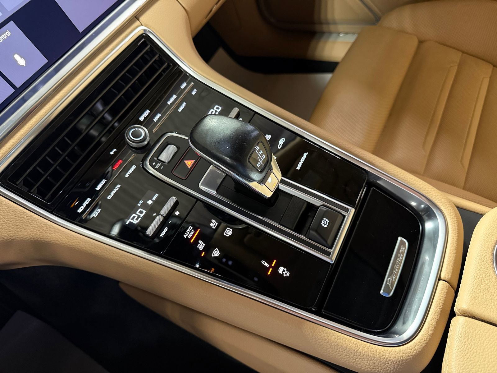 Used 2021 Porsche Panamera 4S w/ Premium Package AWD/4WD image 34