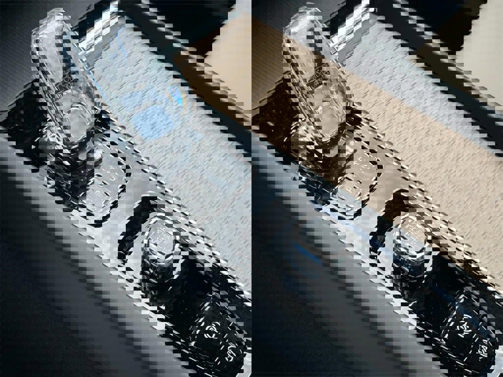 Certified 2026 Volvo XC60 B5 Plus w/ Protection Package Premier AWD/4WD image 32