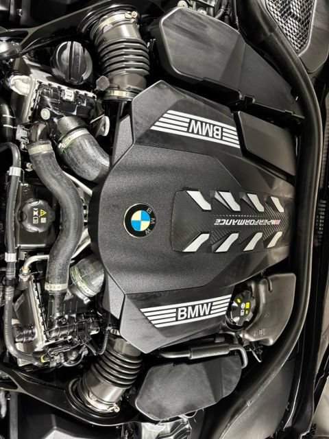 Used 2023 BMW M550i xDrive w/ Executive Package AWD/4WD image 24