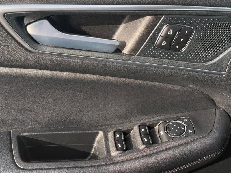 Certified 2024 Ford Edge ST w/ Equipment Group 401A image 28