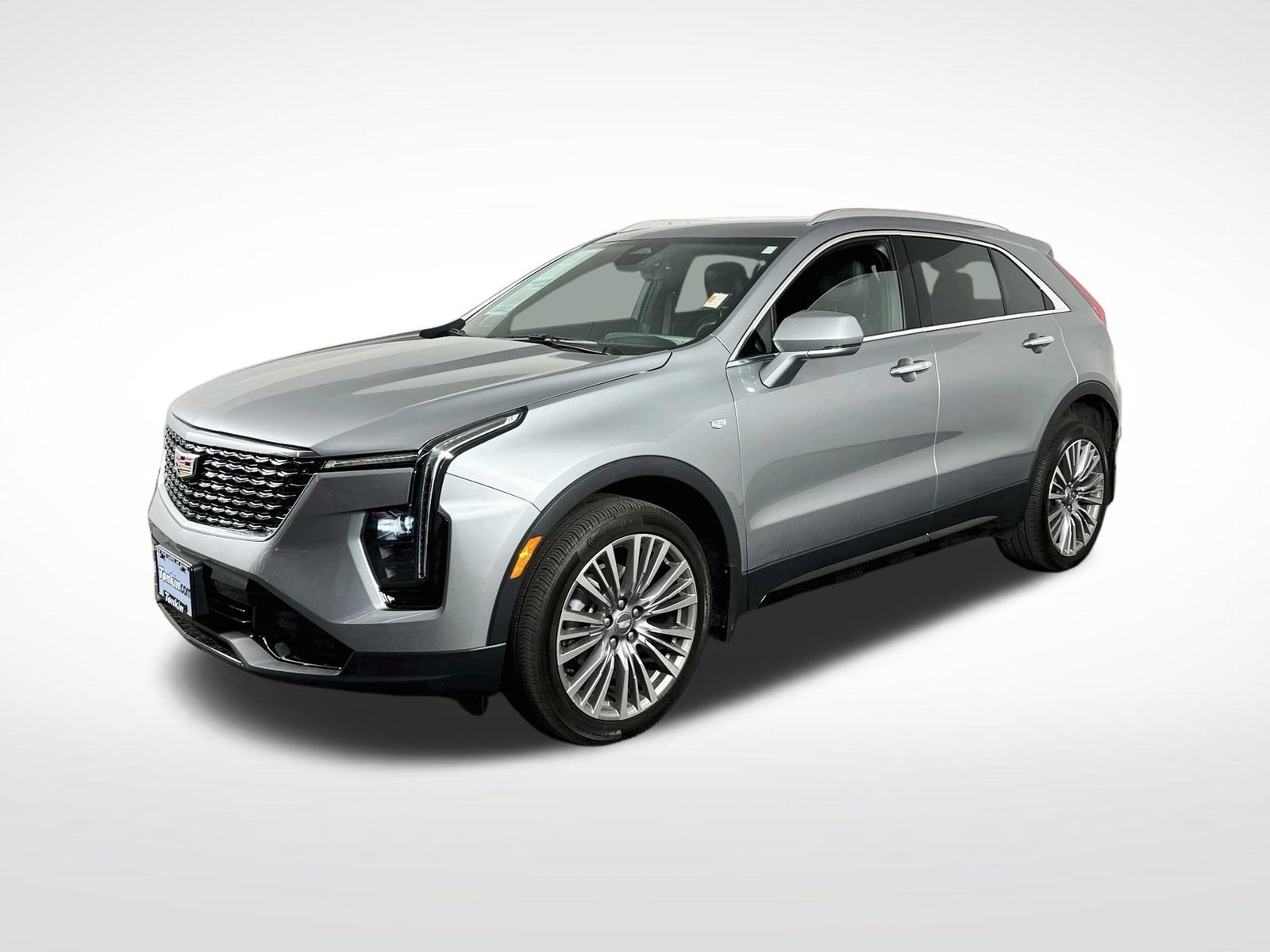 Used 2024 Cadillac XT4 Premium Luxury w/ Technology Package AWD/4WD image 4