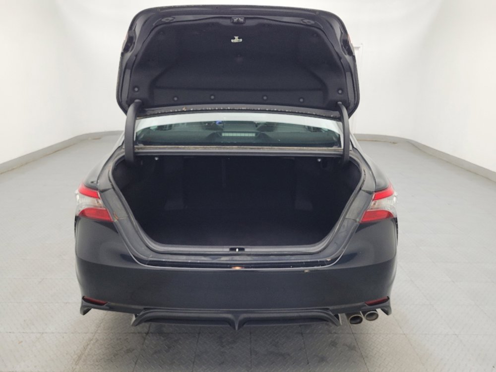 Used 2019 Toyota Camry SE FWD image 29