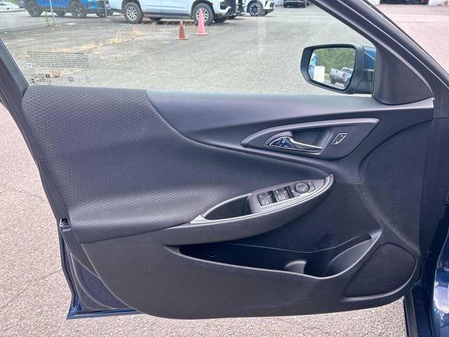 Used 2022 Chevrolet Malibu LT FWD image 22