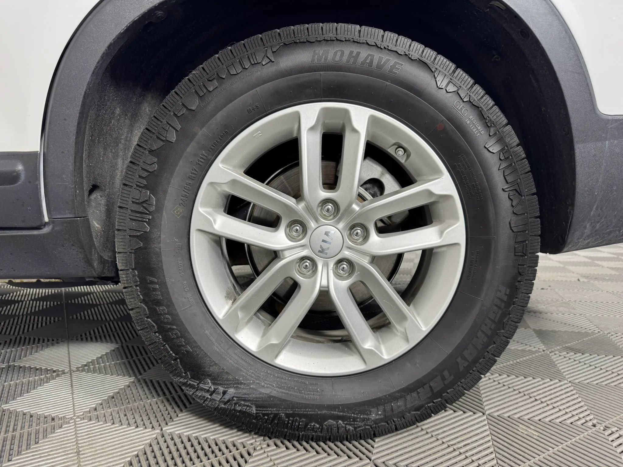 Used 2015 Kia Sorento LX FWD image 40