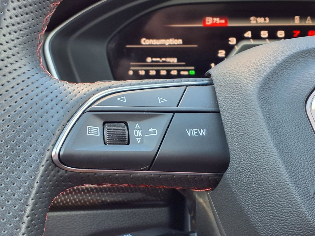 Used 2023 Audi SQ5 Premium Plus w/ Premium Plus Package AWD/4WD image 15