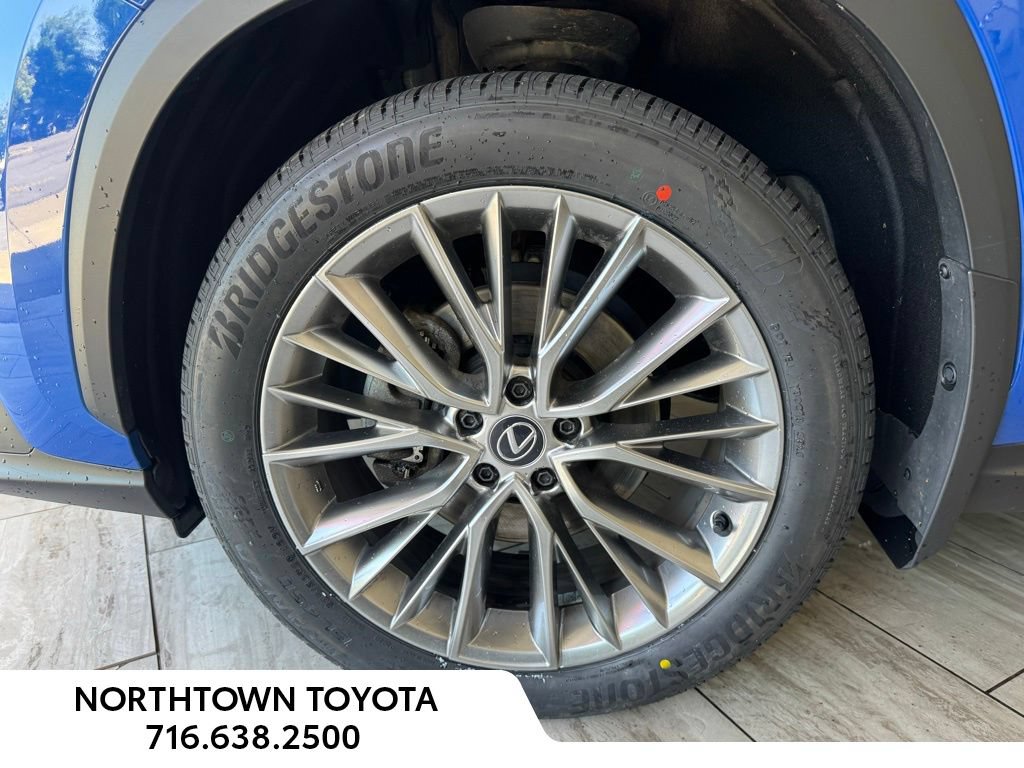 Used 2024 Lexus NX 350 AWD w/ Vision Package image 6