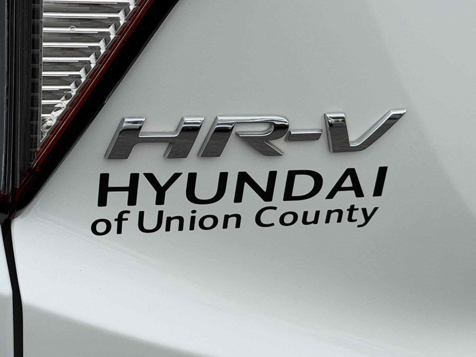 Used 2022 Honda HR-V EX image 27