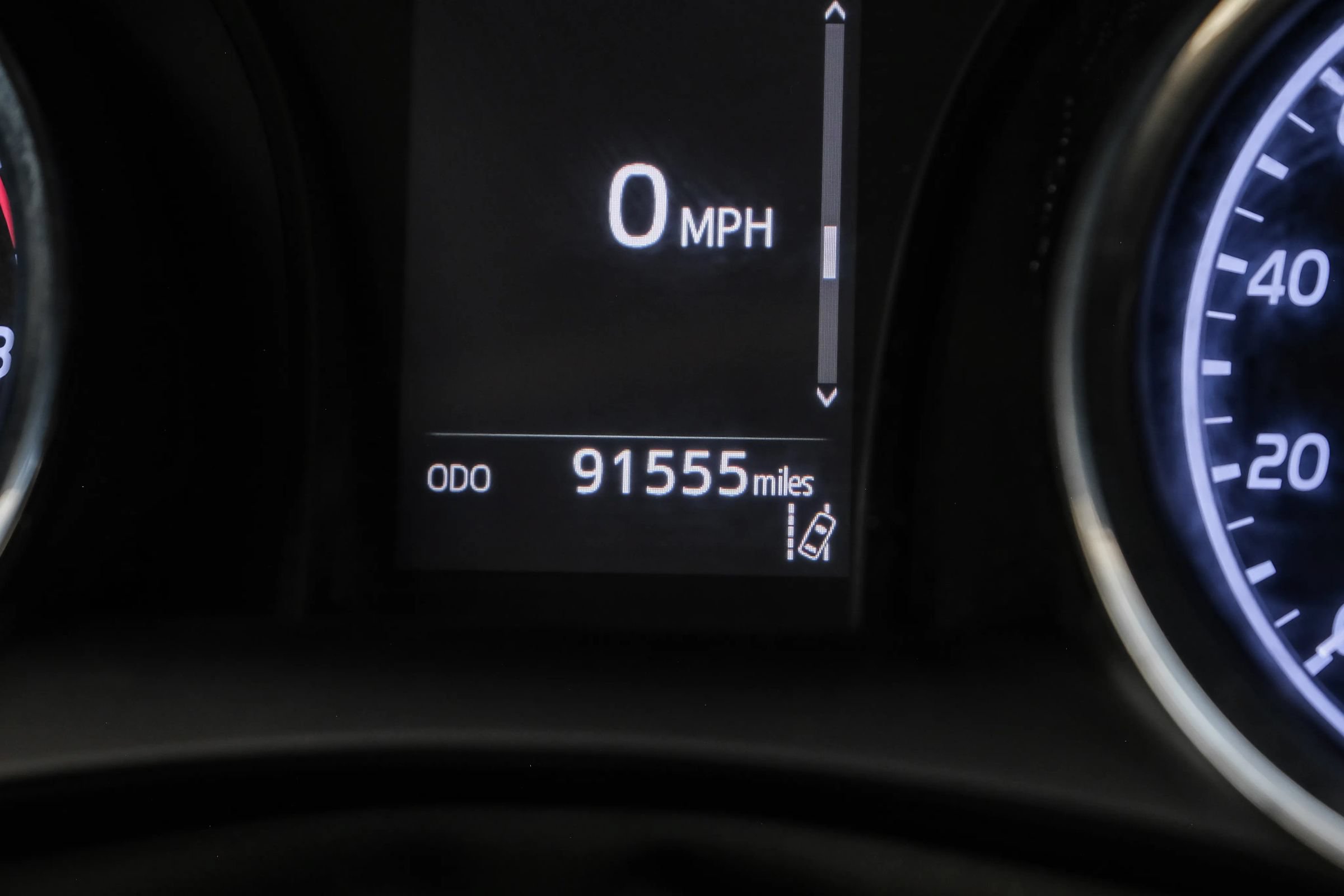 Used 2018 Toyota Camry SE FWD image 23