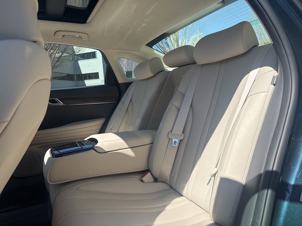 Certified 2024 Genesis G80 2.5T w/ Advanced Package image 30