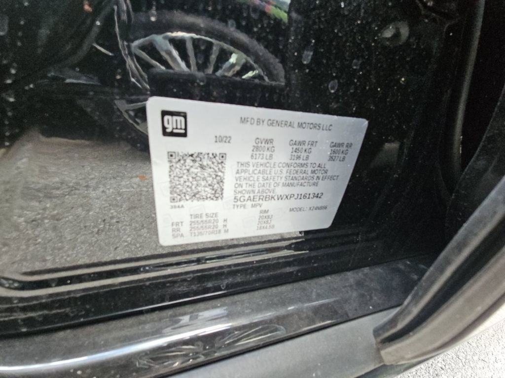 Used 2023 Buick Enclave Essence w/ Experience Buick Package FWD image 14