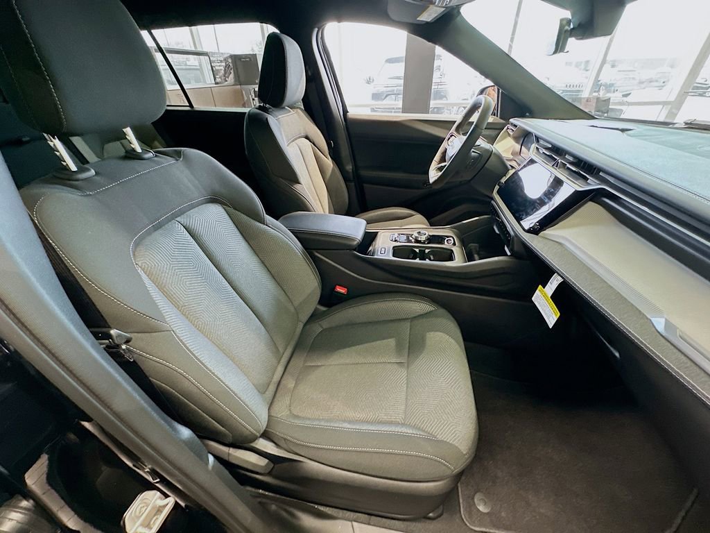 New 2026 Jeep Cherokee Laredo image 28