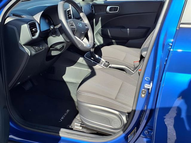 New 2026 Hyundai Venue SEL image 15