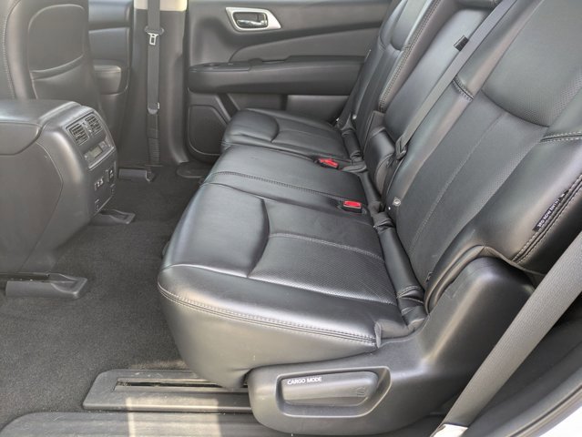 Used 2019 Nissan Pathfinder Platinum w/ Cargo Package image 21