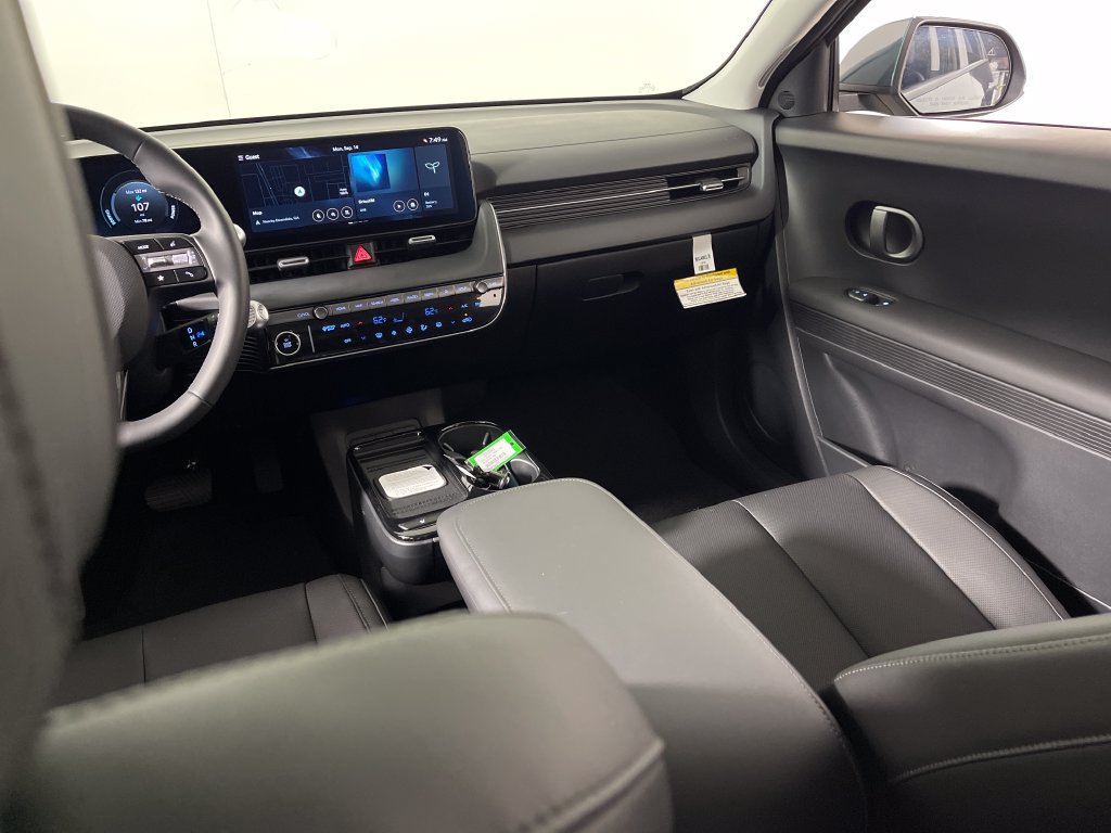 New 2027 Hyundai Ioniq 5 SEL RWD image 17