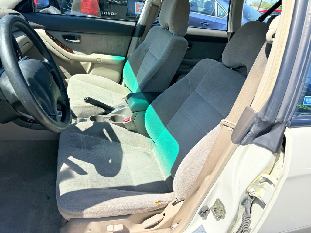 Used 2002 Subaru Outback Wagon AWD/4WD image 7