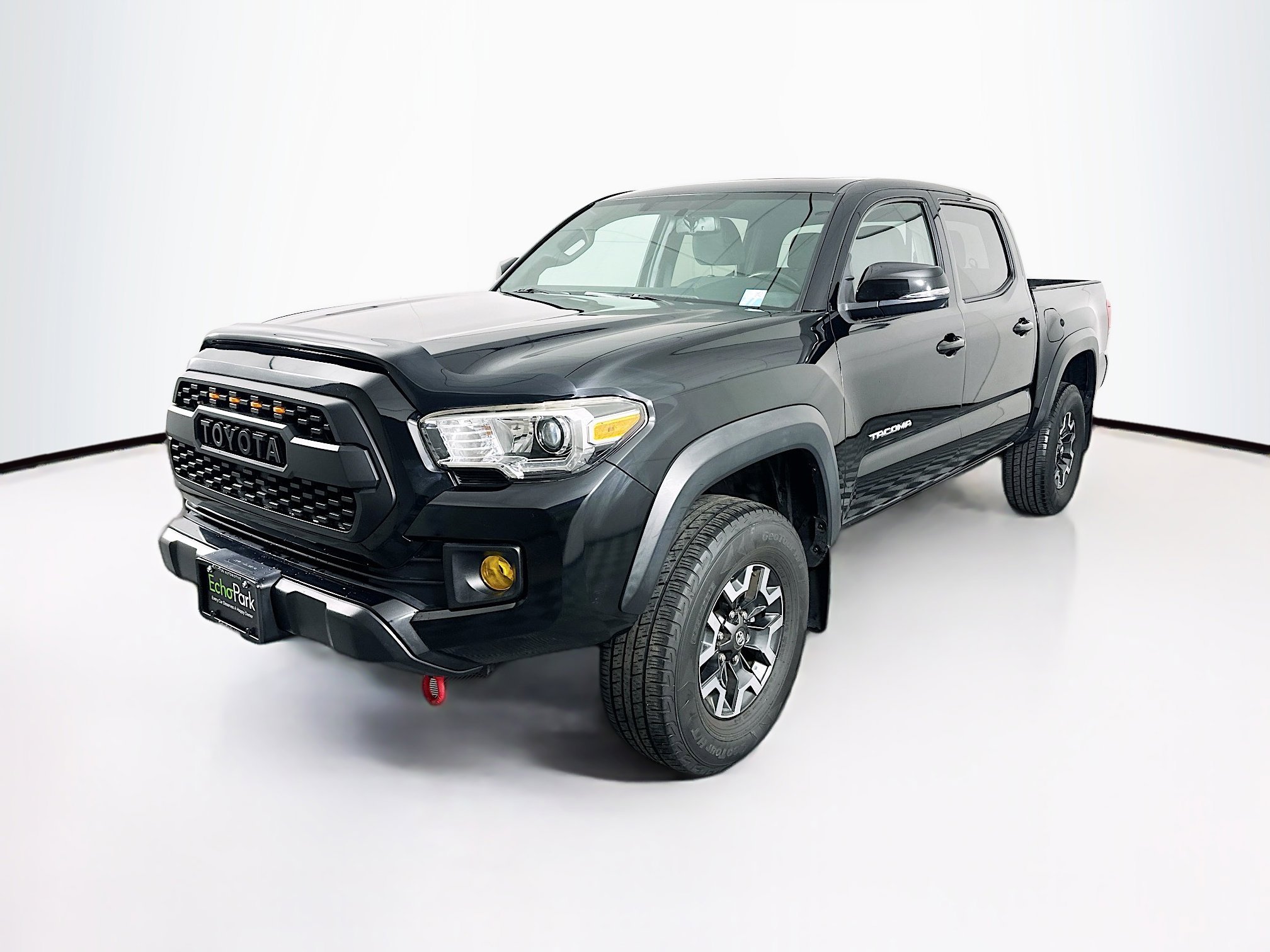 Used 2016 Toyota Tacoma TRD Off-Road image 3