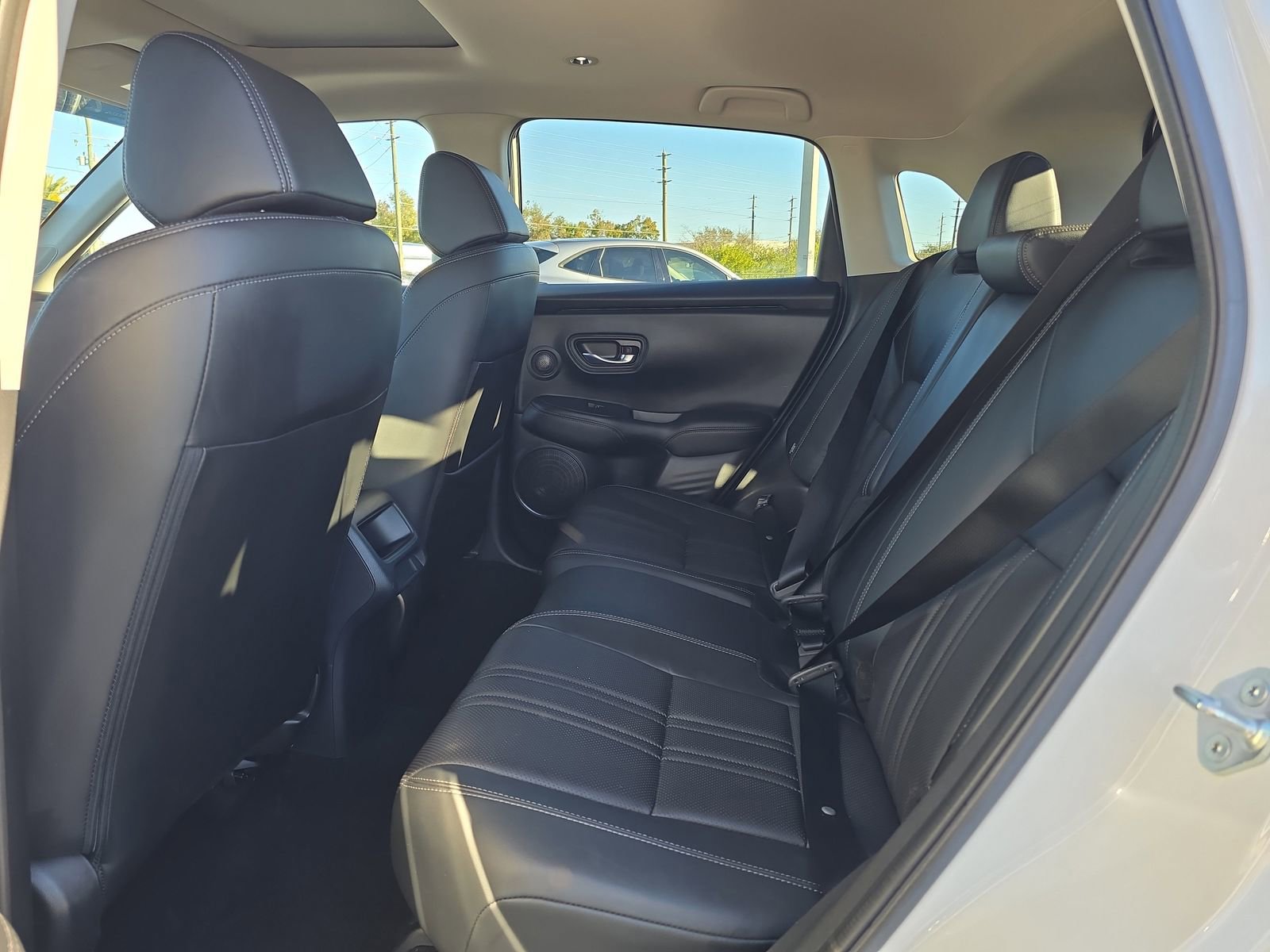 Certified 2023 Honda HR-V EX-L image 12