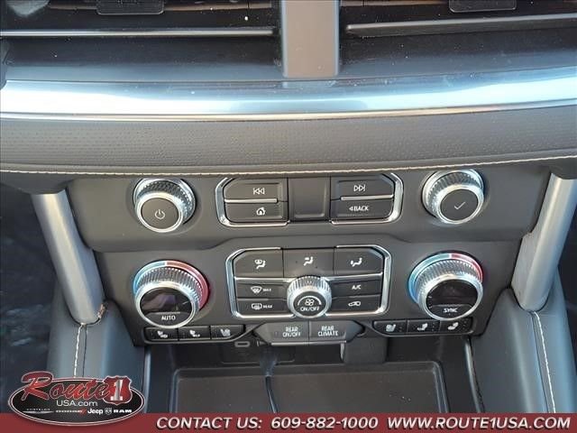 Used 2024 GMC Yukon SLT AWD/4WD image 22