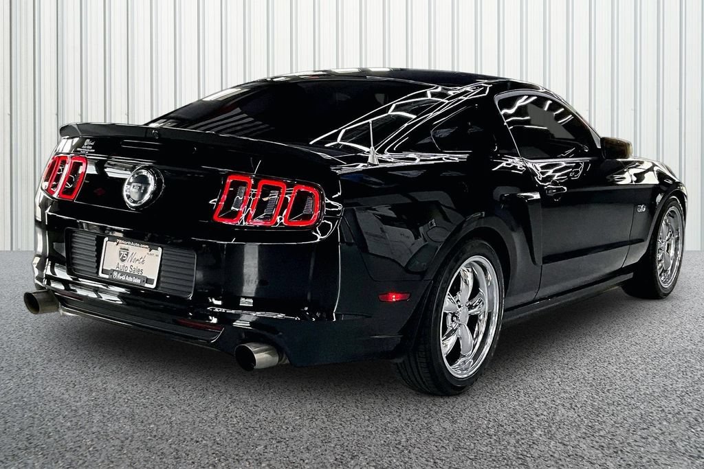 Used 2014 Ford Mustang GT Premium w/ Comfort Package RWD image 6