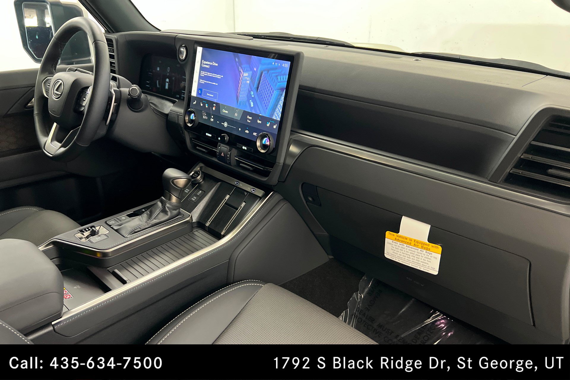 Used 2024 Lexus GX 550 w/ Accessory Package (Z1) AWD/4WD image 25
