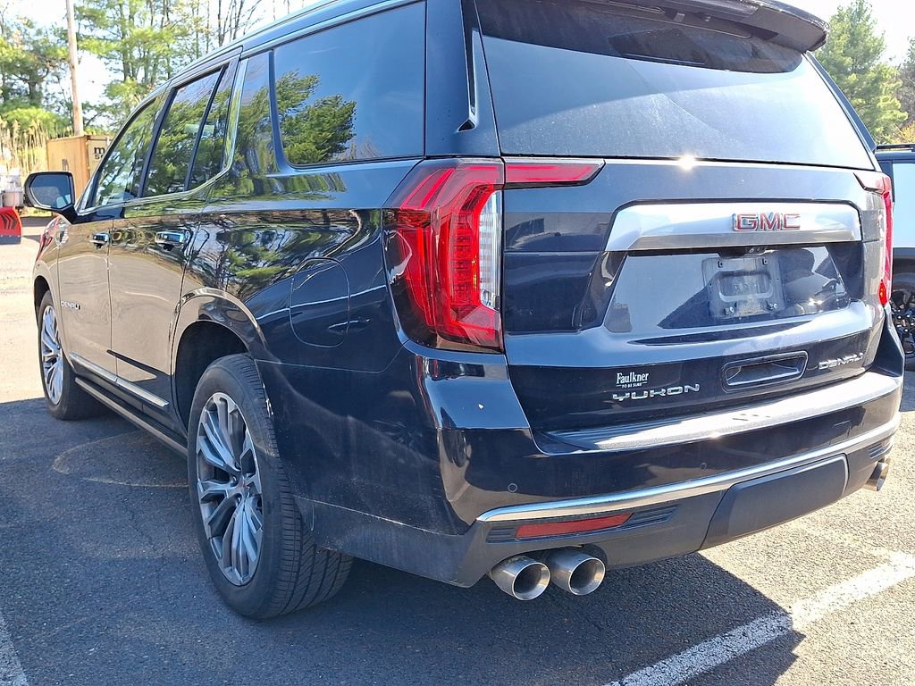 Certified 2022 GMC Yukon Denali w/ Denali Premium Package image 3