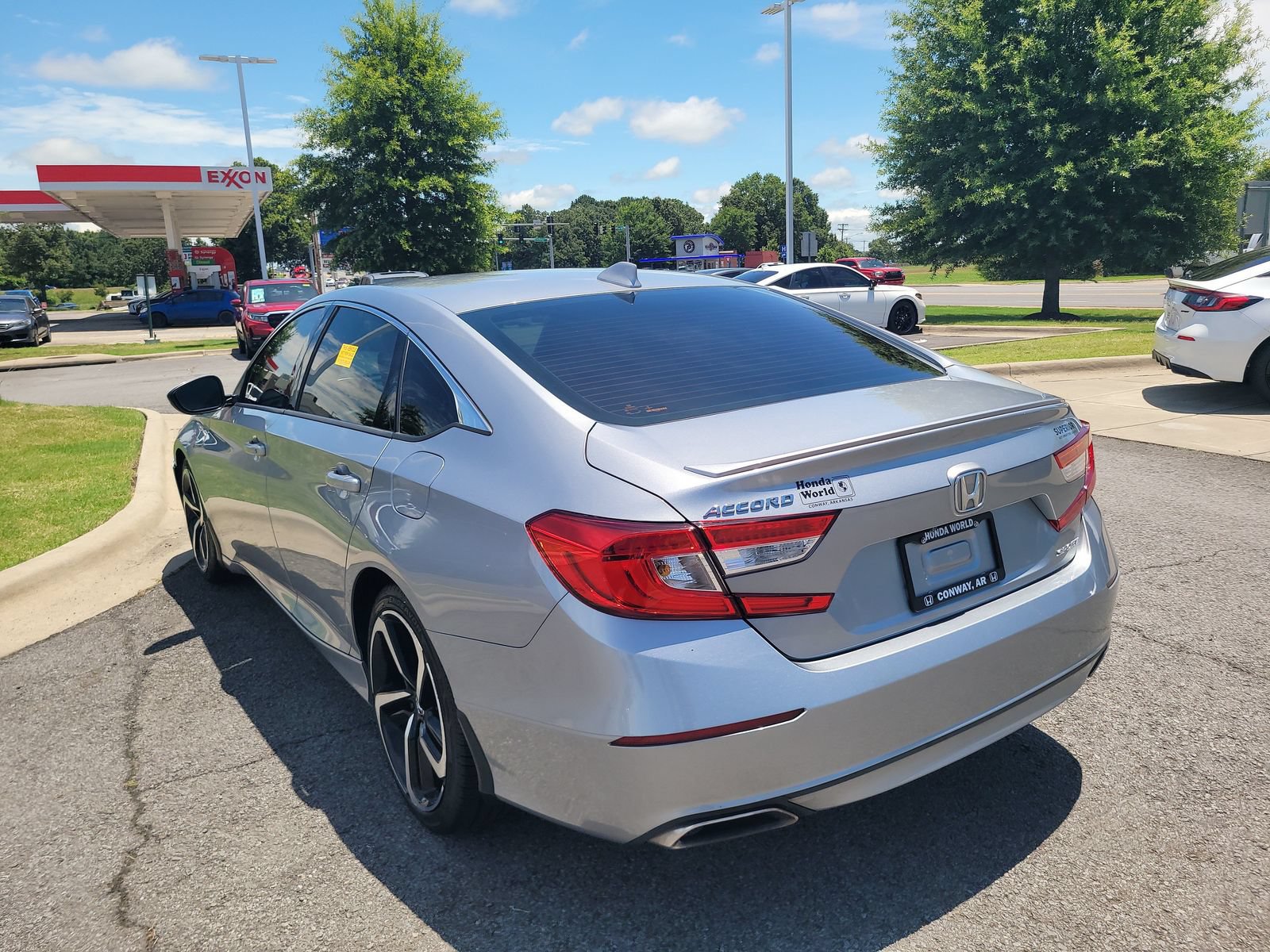 Used 2020 Honda Accord Sport image 3