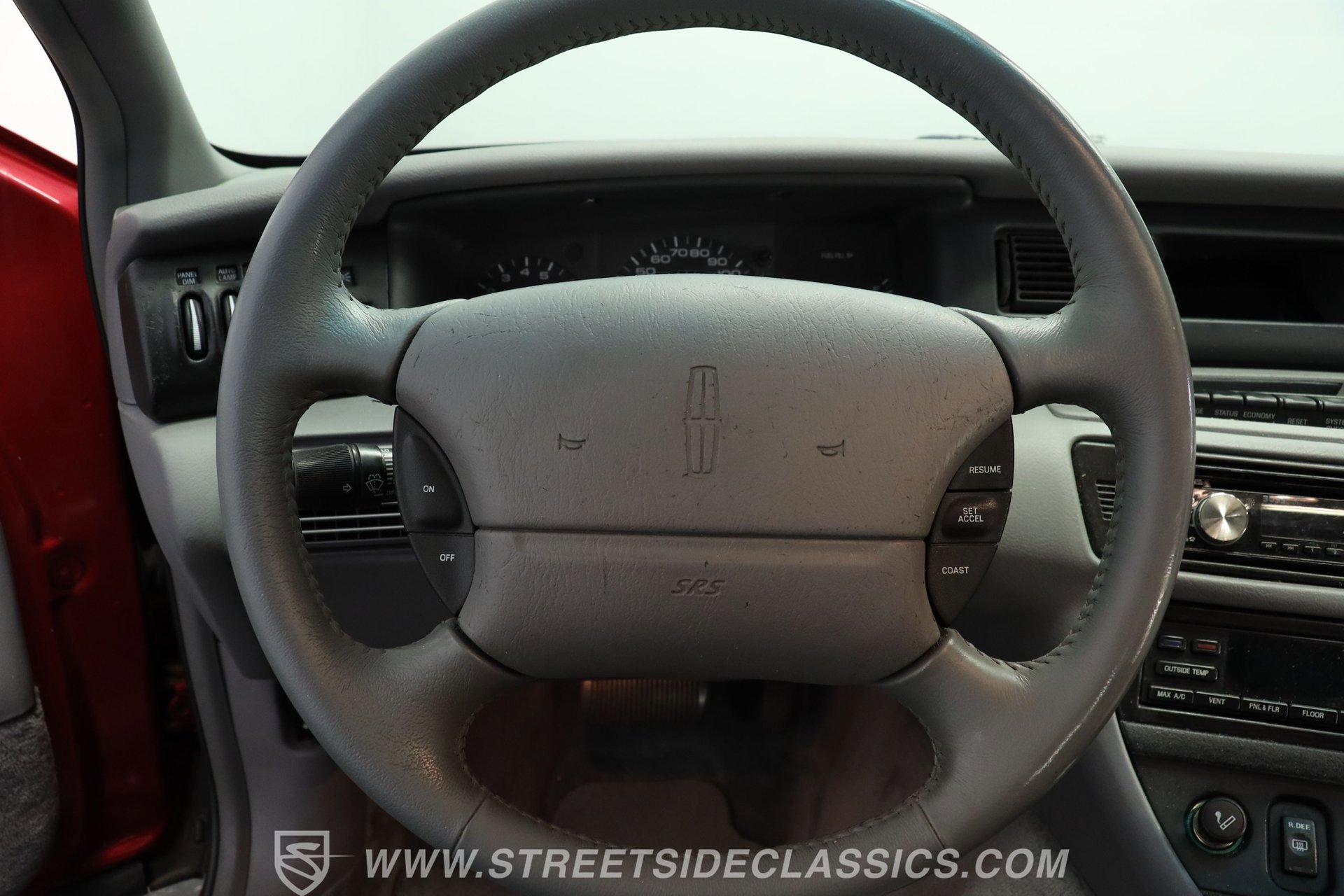 Used 1993 Lincoln Mark VIII image 35