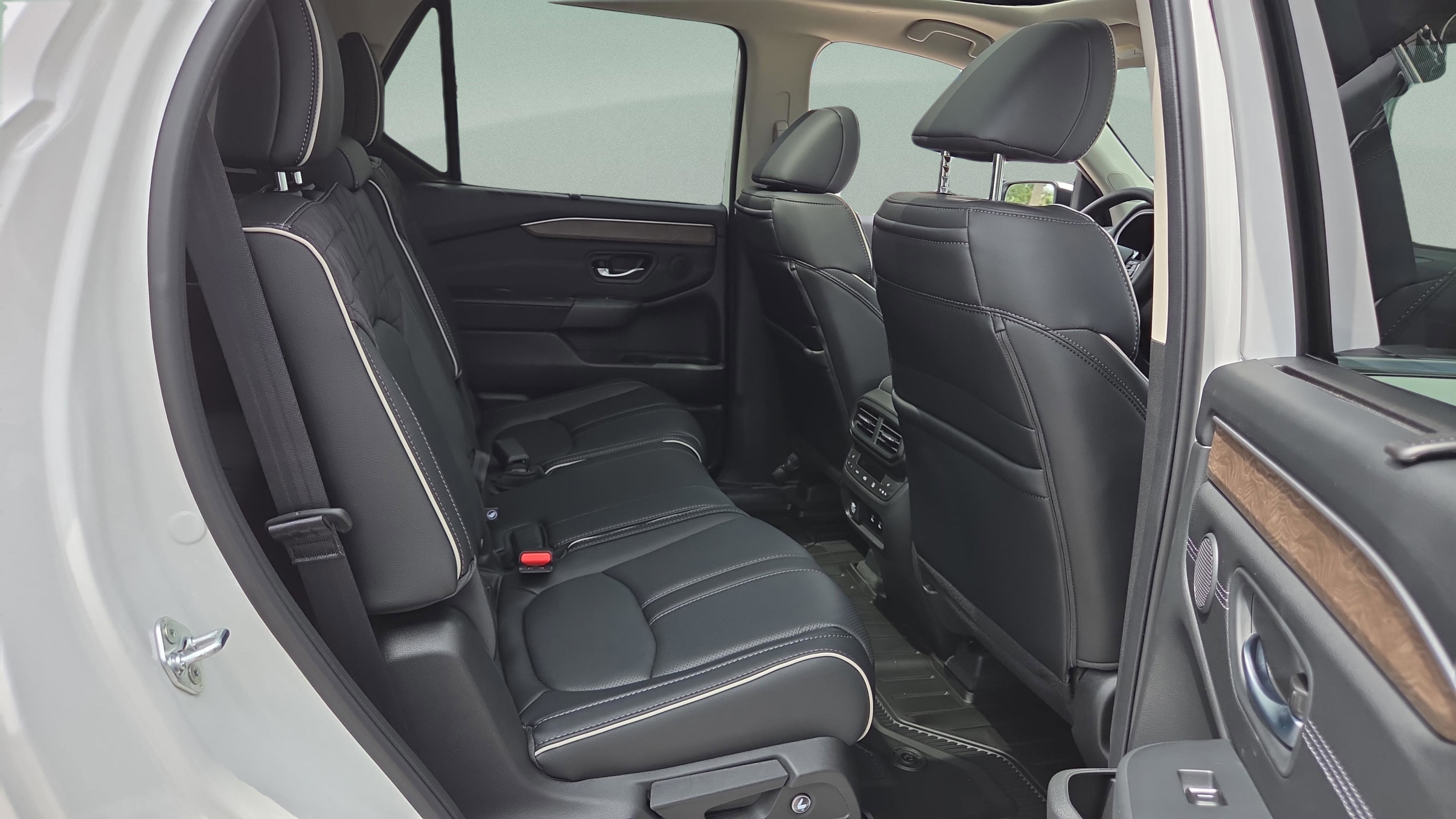 New 2026 Honda Pilot Elite image 16