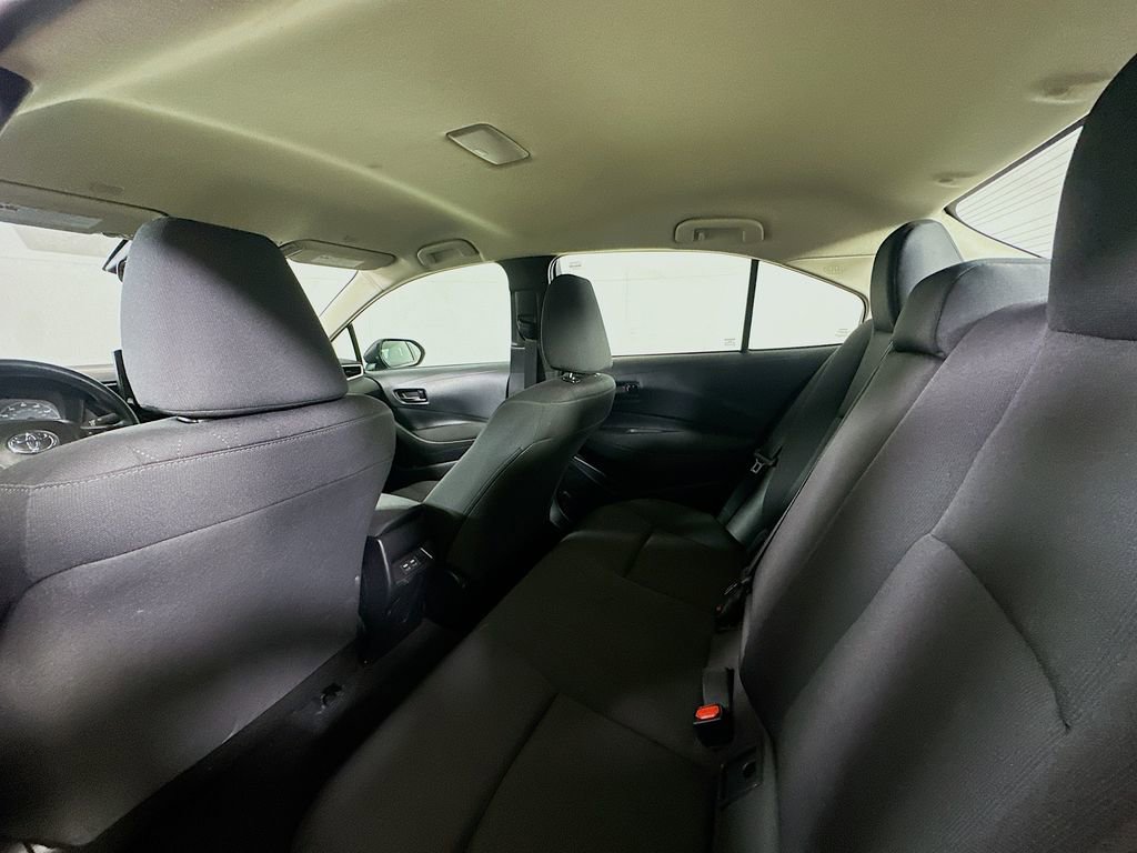 Used 2025 Toyota Corolla LE image 13