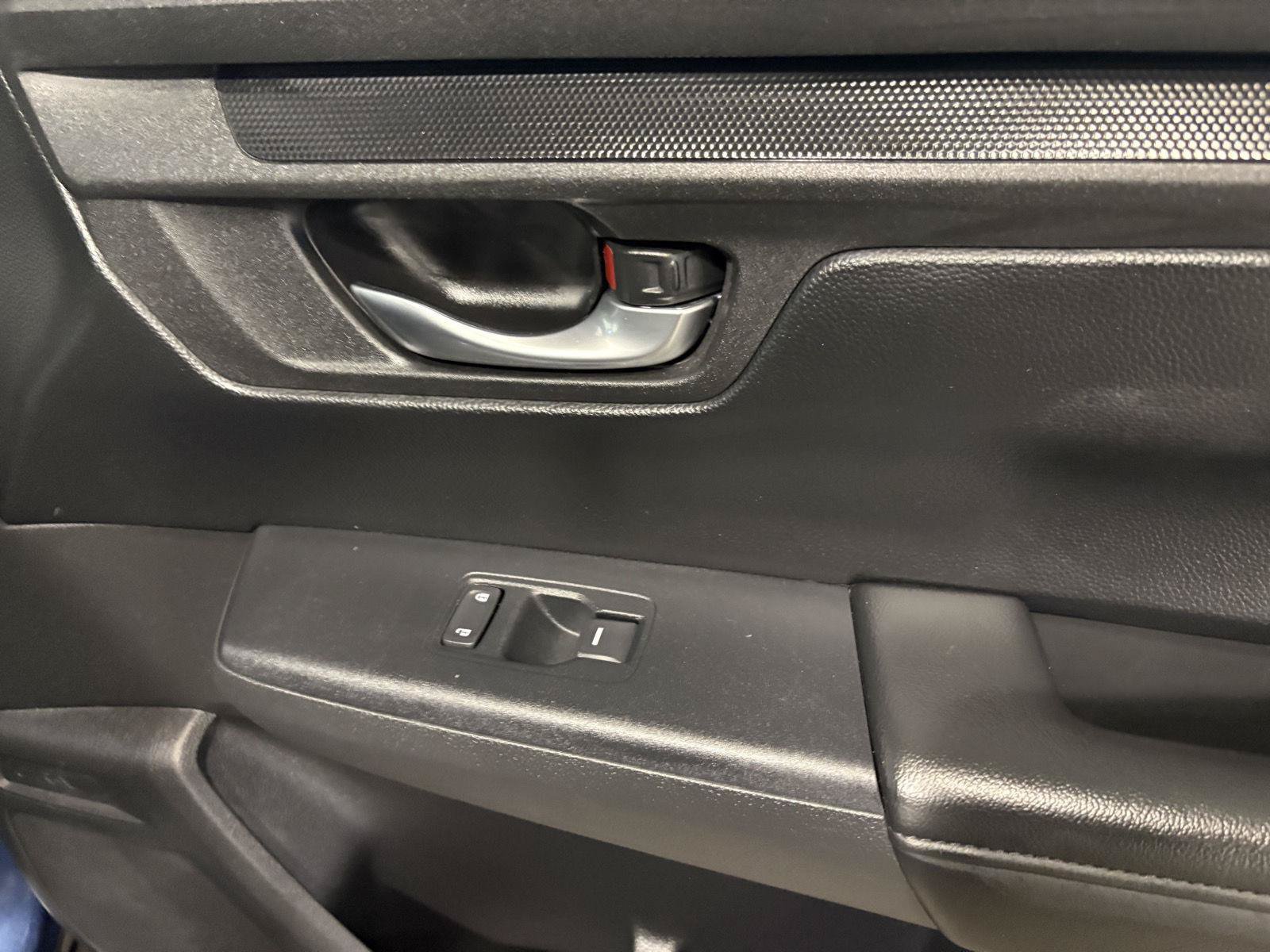 Used 2024 Honda CR-V EX image 39