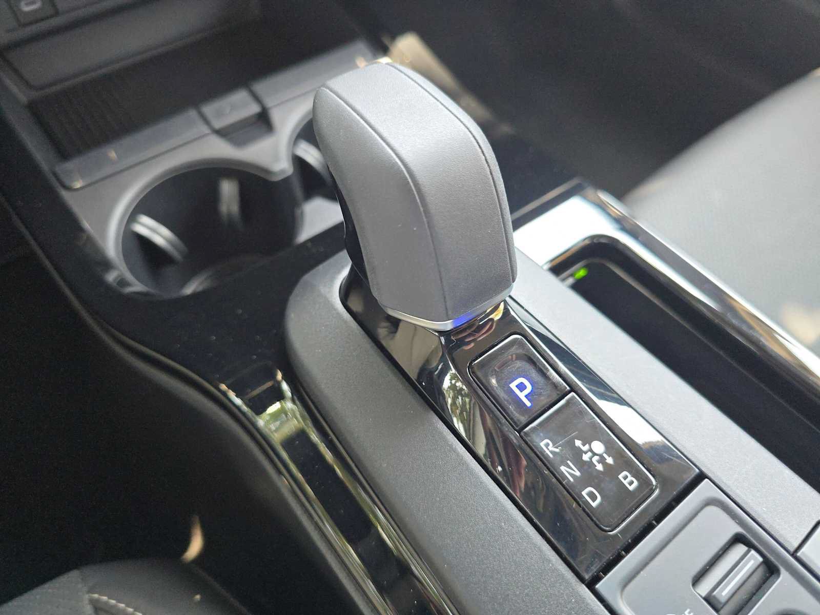 Certified 2026 Toyota Prius XLE FWD image 36