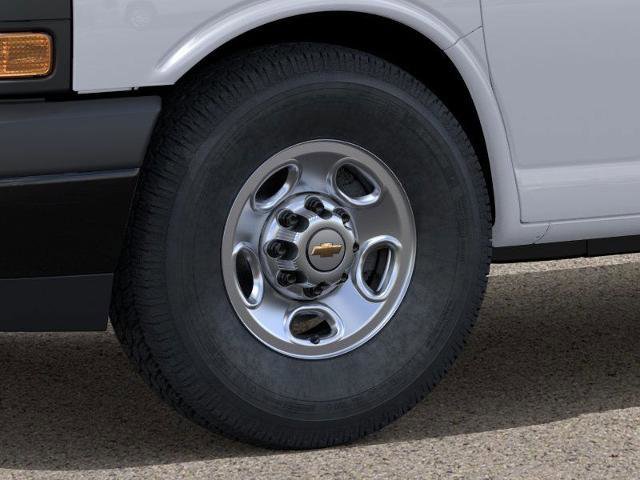 New 2025 Chevrolet Express 2500 image 33