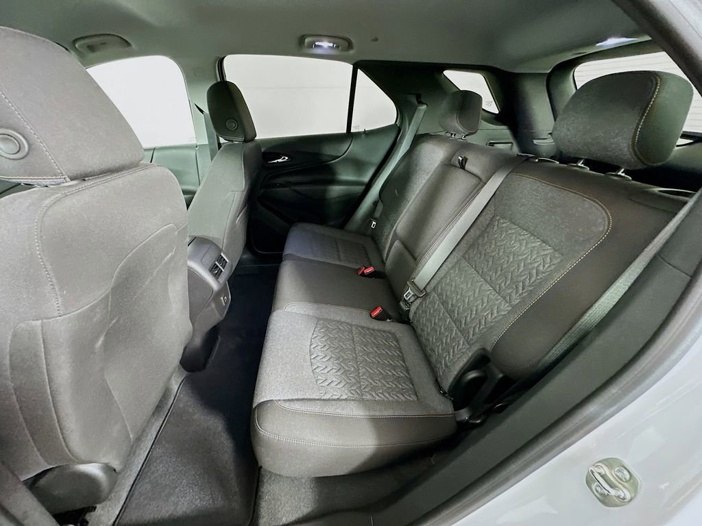 Used 2024 Chevrolet Equinox LT AWD/4WD image 32
