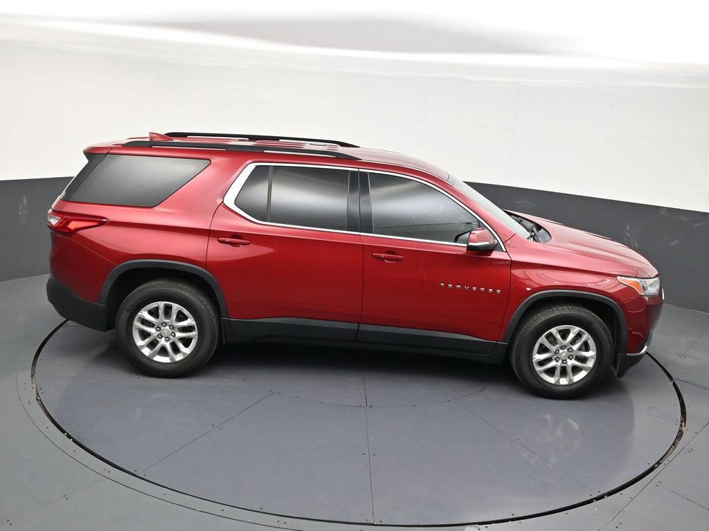 Used 2021 Chevrolet Traverse LT FWD image 18