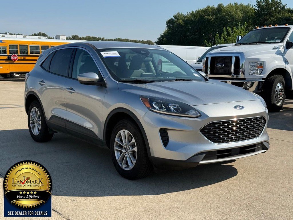 Used 2021 Ford Escape SE AWD/4WD image 3