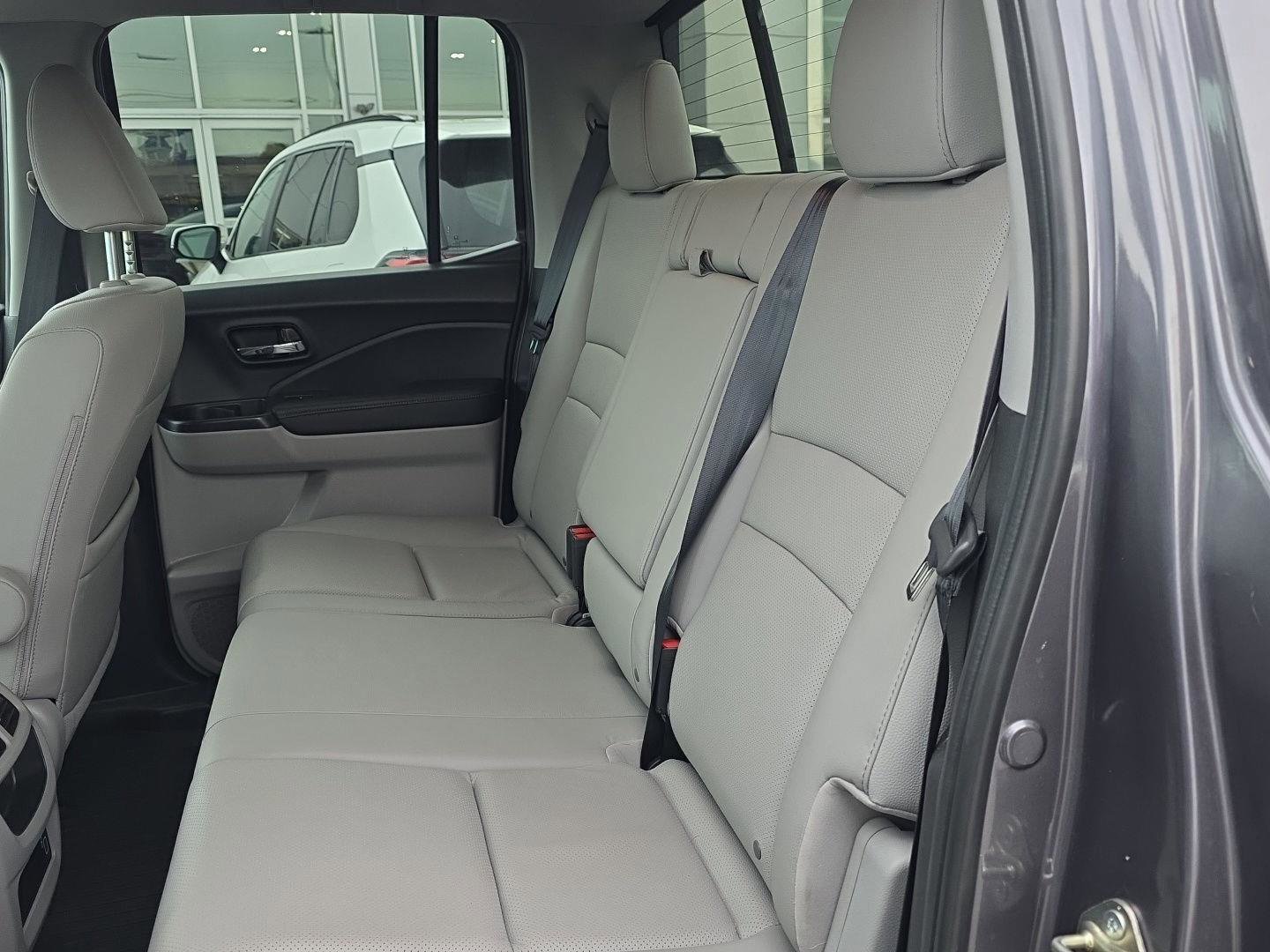 Used 2020 Honda Ridgeline RTL-E image 5