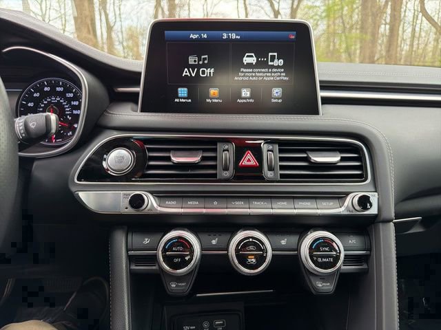 Used 2020 Genesis G70 2.0T AWD/4WD image 23