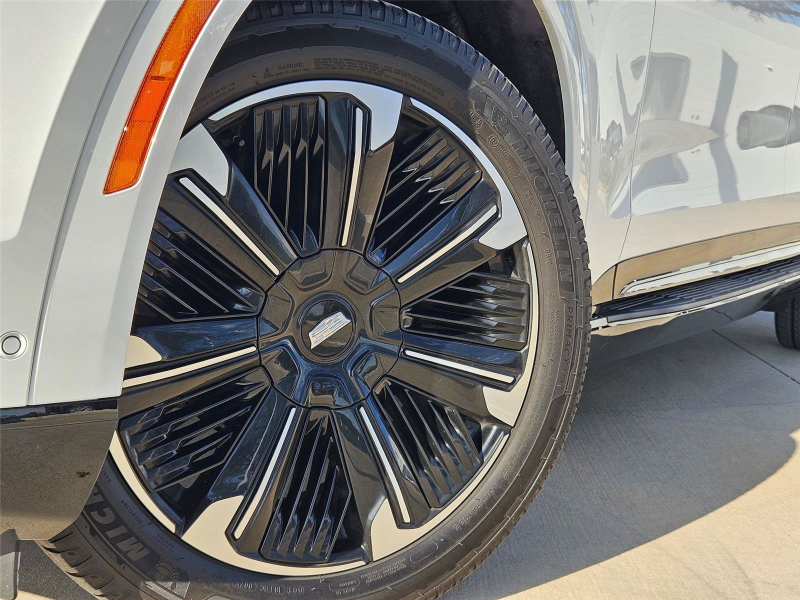 New 2025 Cadillac Escalade IQ Sport 2 AWD/4WD image 8