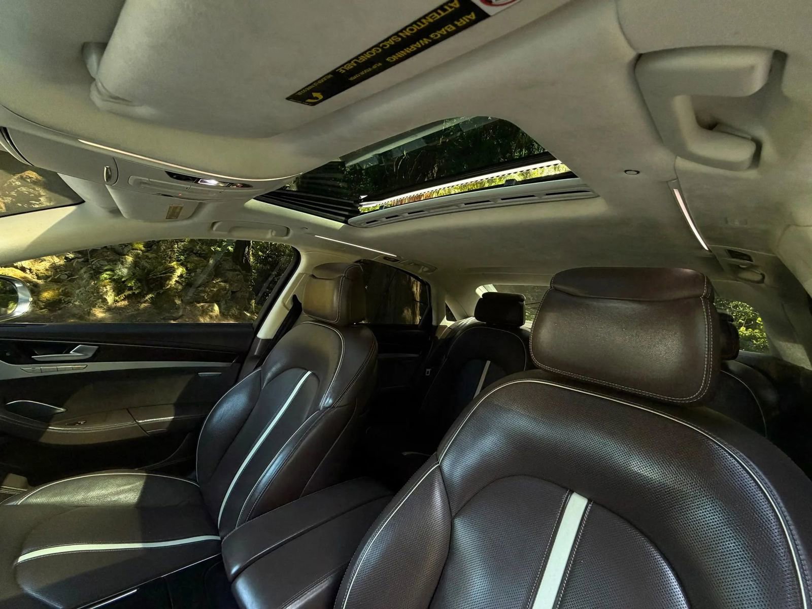 Used 2014 Audi S8 AWD/4WD image 12