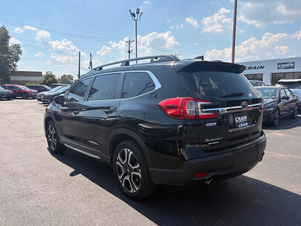 Used 2024 Subaru Ascent Limited w/ Technology Package AWD/4WD image 5