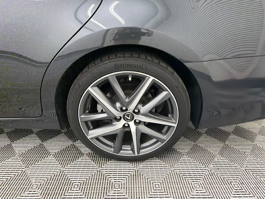 Used 2017 Lexus GS 350 F Sport RWD image 20