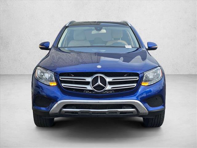 Used 2017 Mercedes-Benz GLC 300 4MATIC image 2