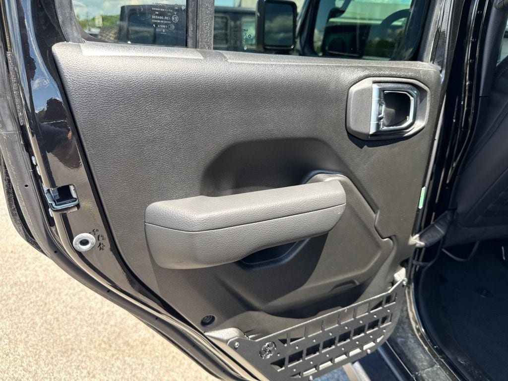 New 2026 Jeep Wrangler Unlimited Sport AWD/4WD image 22