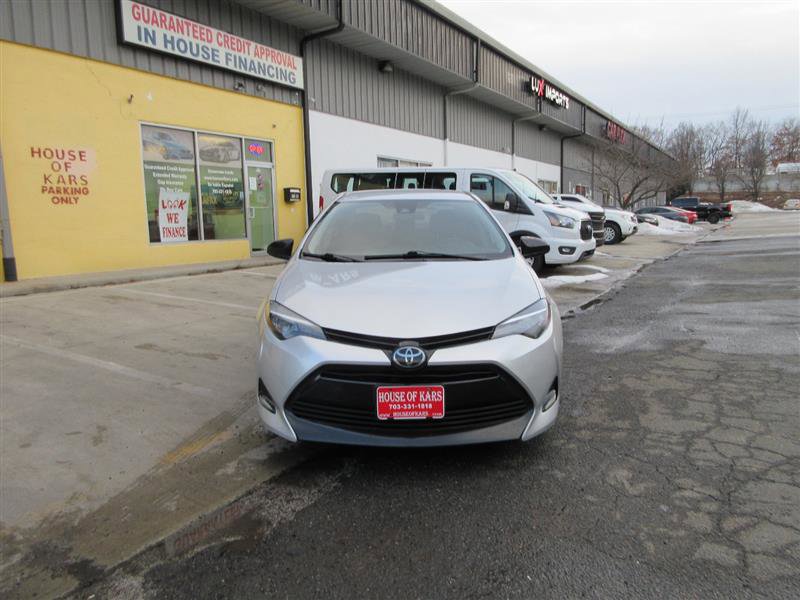 Used 2018 Toyota Corolla LE image 30