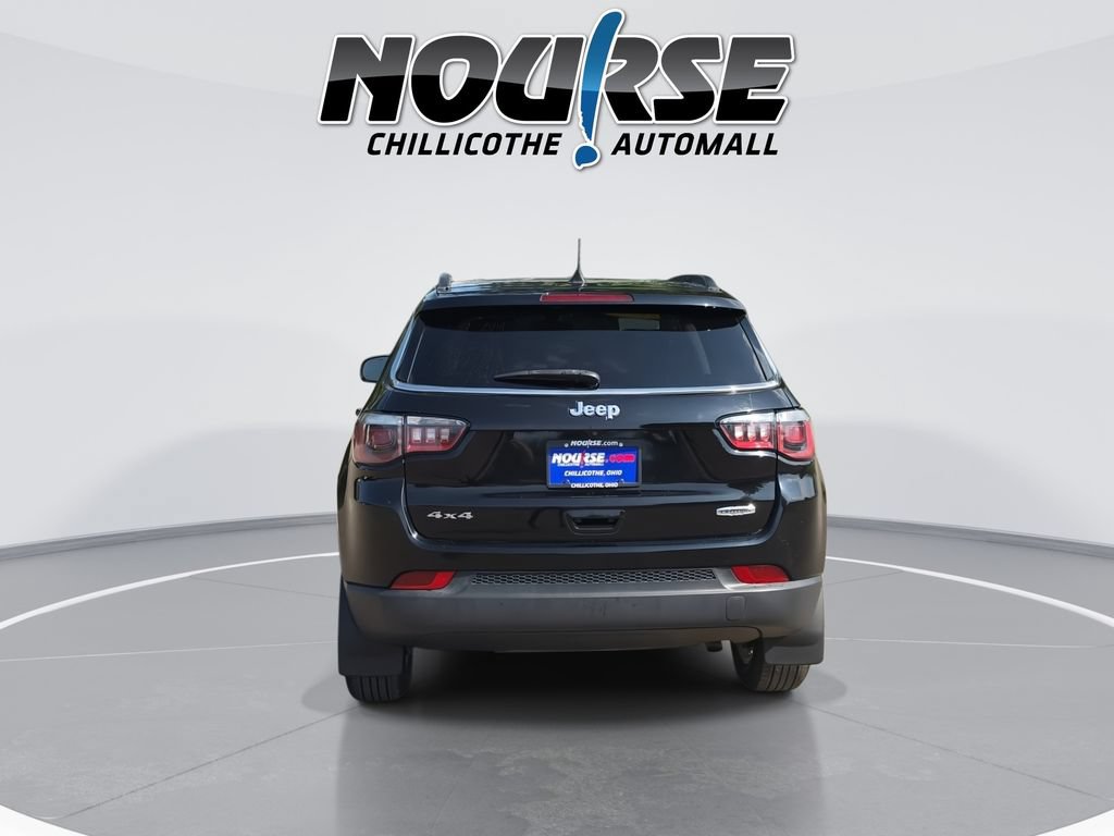 Used 2018 Jeep Compass Latitude w/ Popular Equipment Group AWD/4WD image 7