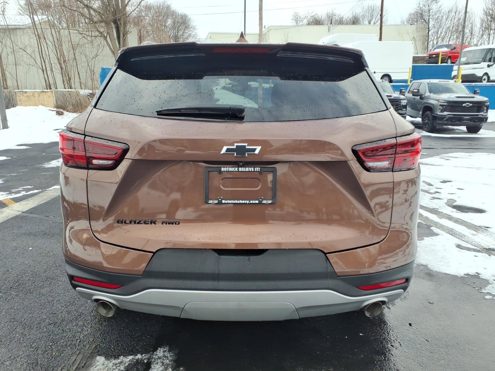 Used 2024 Chevrolet Blazer LT w/ Midnight/Sport Edition image 4