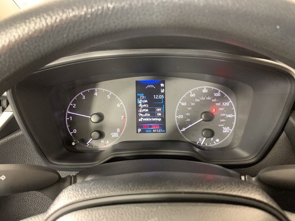 Used 2024 Toyota Corolla LE FWD image 18