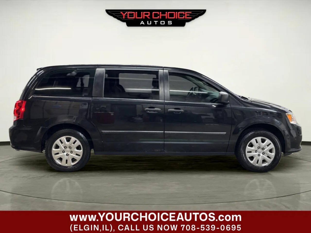 Used 2016 Dodge Grand Caravan American Value Package FWD image 8